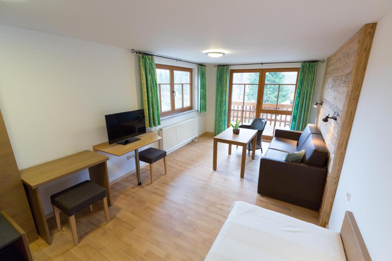 Hotel Und Apartements Im Forellenbach Fischen im Allgaeu Esterno foto